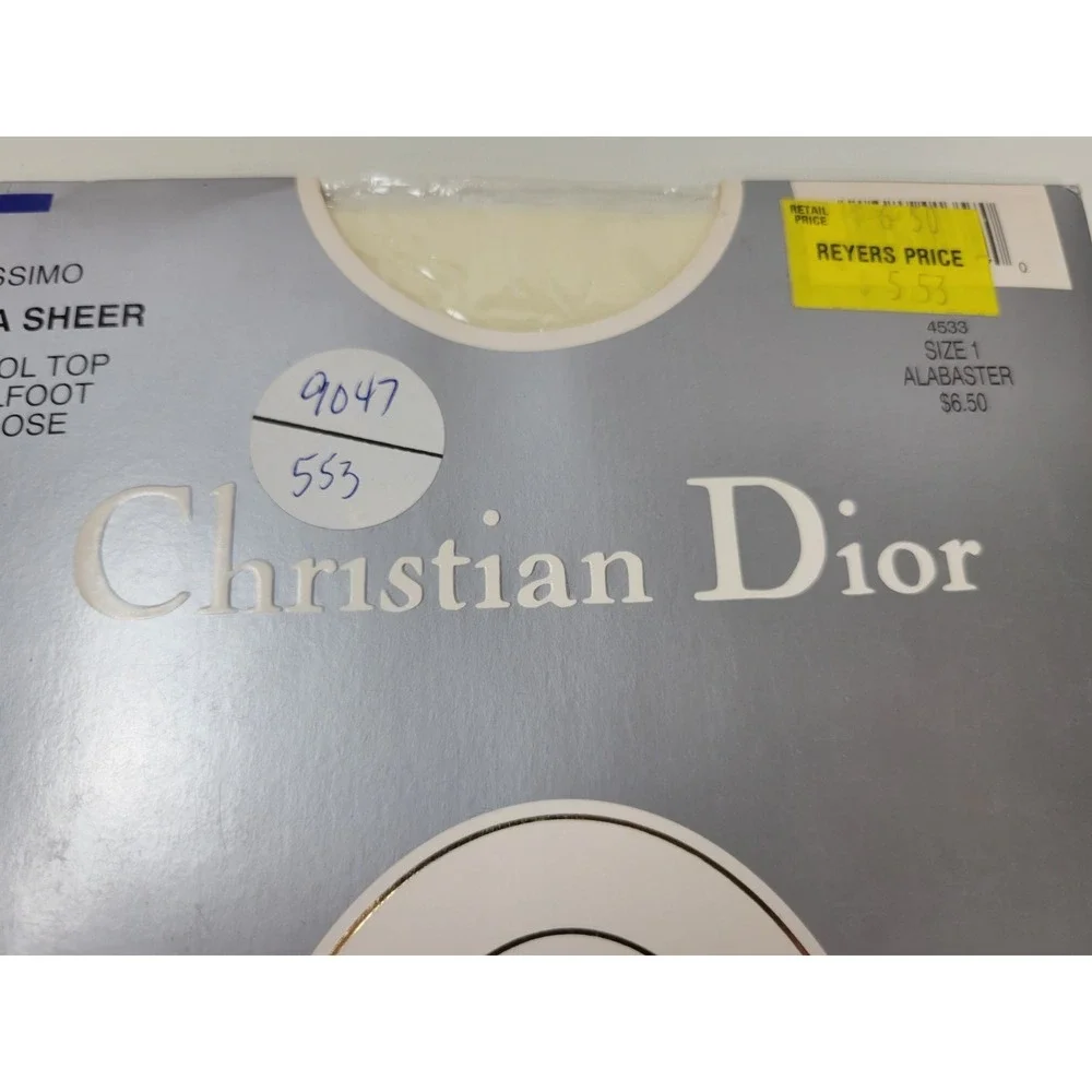 Christian Dior 4533 Diorissimo Ultra Sheer Control Top Panty Hose Alabaster Sz 1